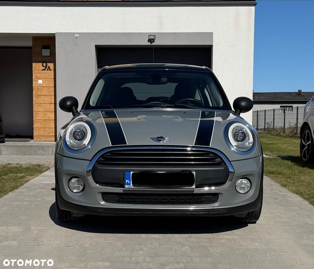 MINI Cooper Standard - 3