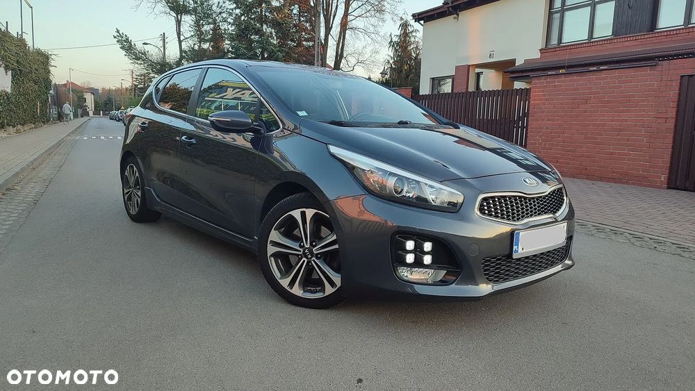 Kia Ceed 1.0 T-GDI ISG GT Line - 23