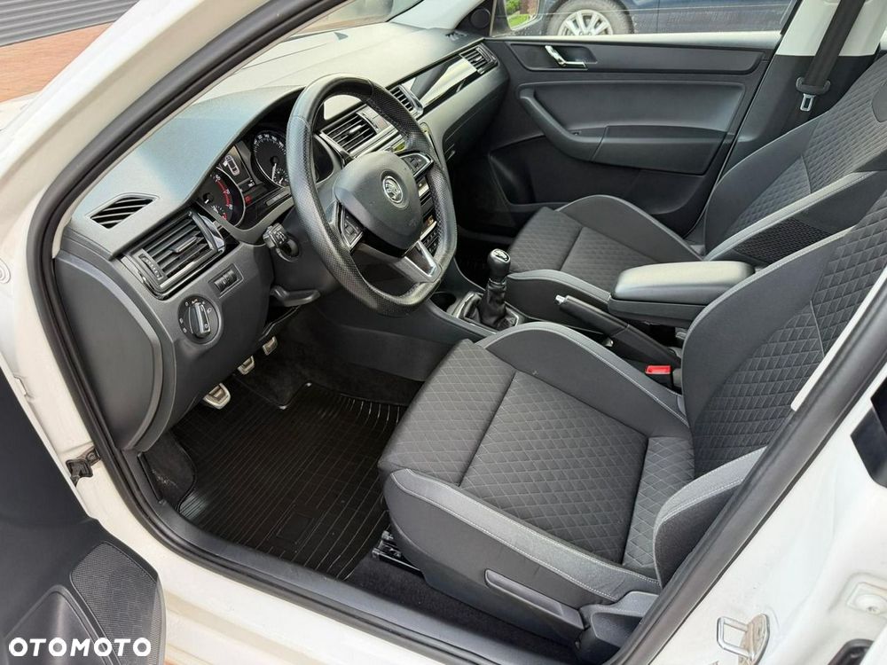 Skoda RAPID Spb 1.2 TSI Monte Carlo - 8
