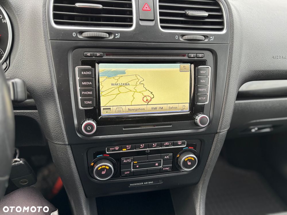 Volkswagen Golf - 15