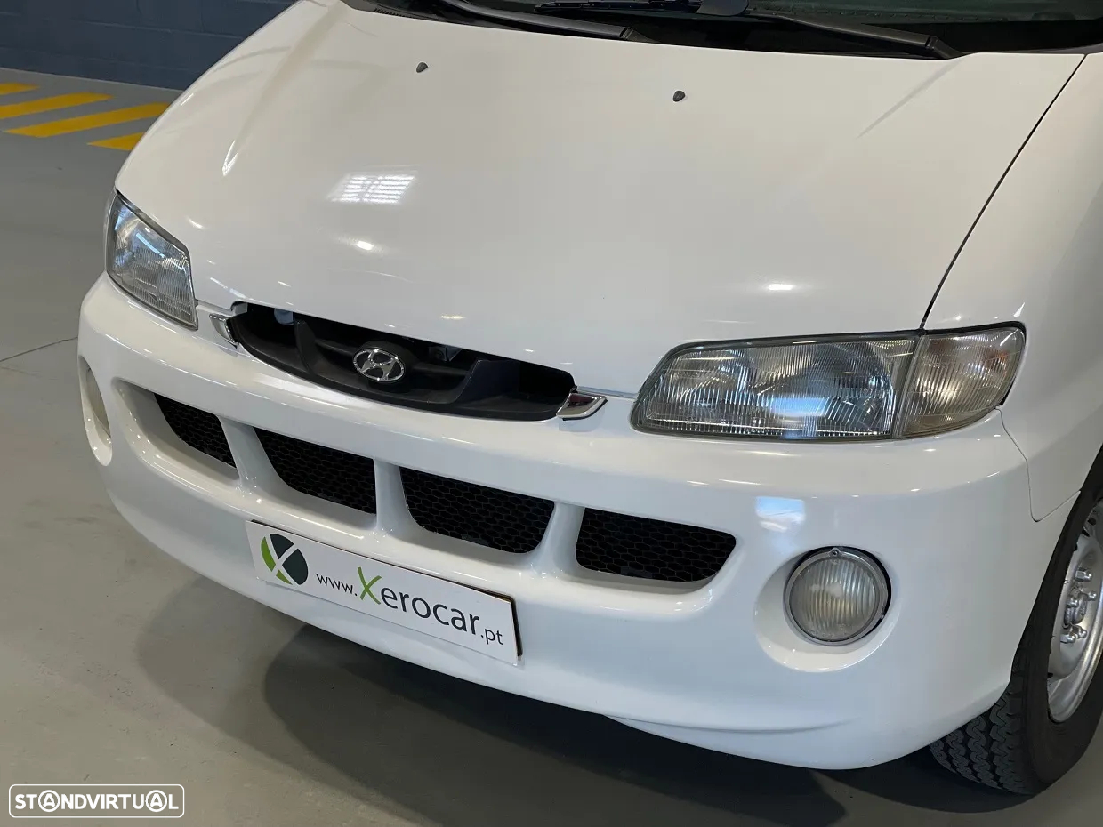 Hyundai H-1 2.4 TD 9L - 3