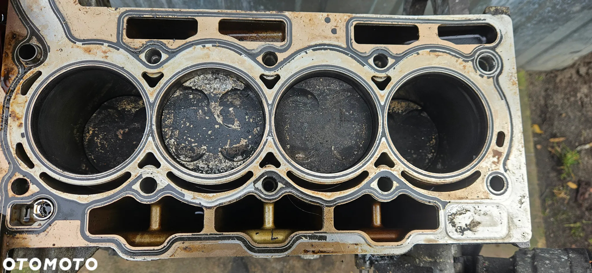 Blok silnika silnik 5f01 5FS Citroen Peugeot 1,6 VTI - 5