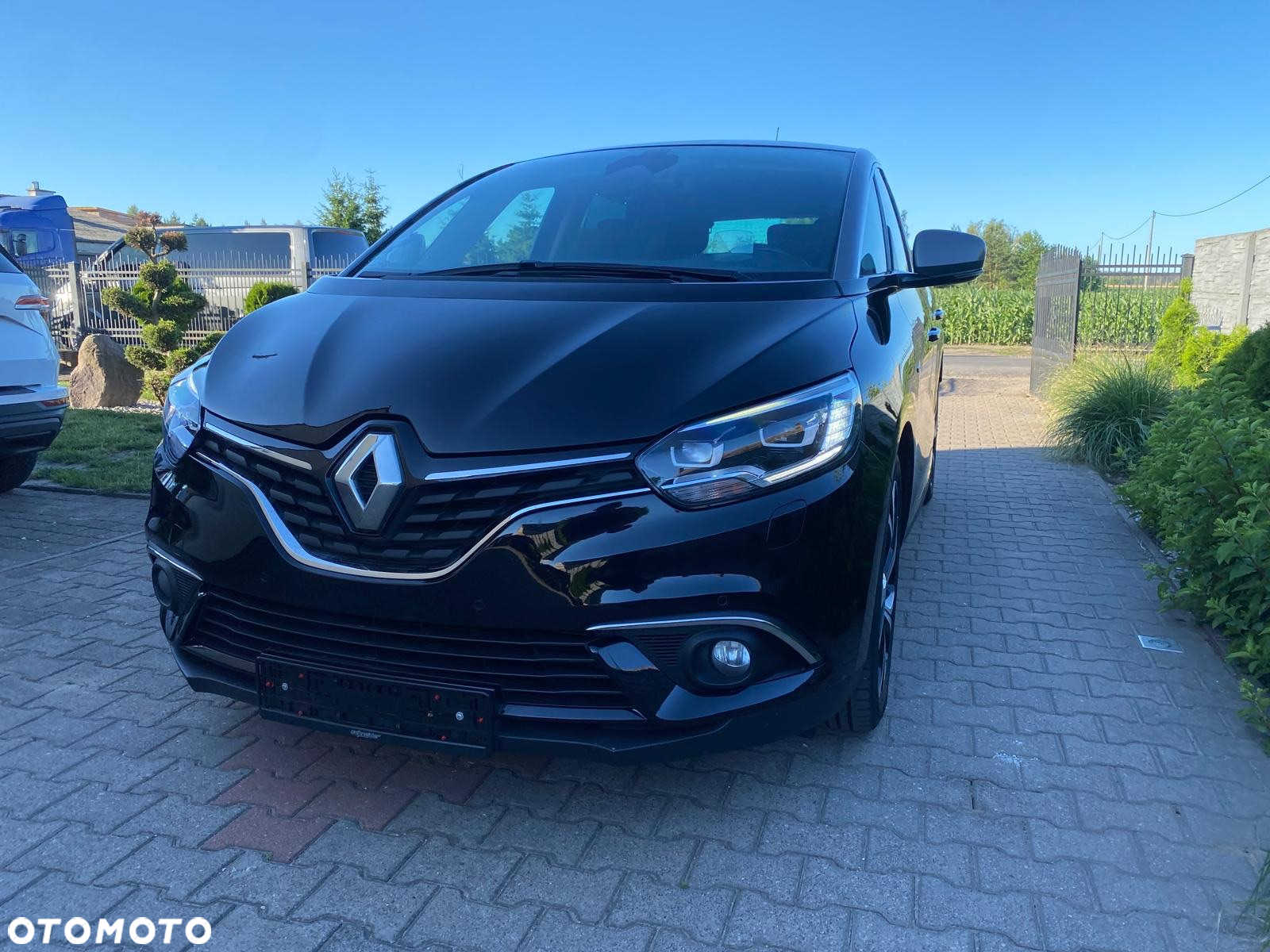 Renault Scenic ENERGY dCi 160 EDC INITIALE PARIS - 2