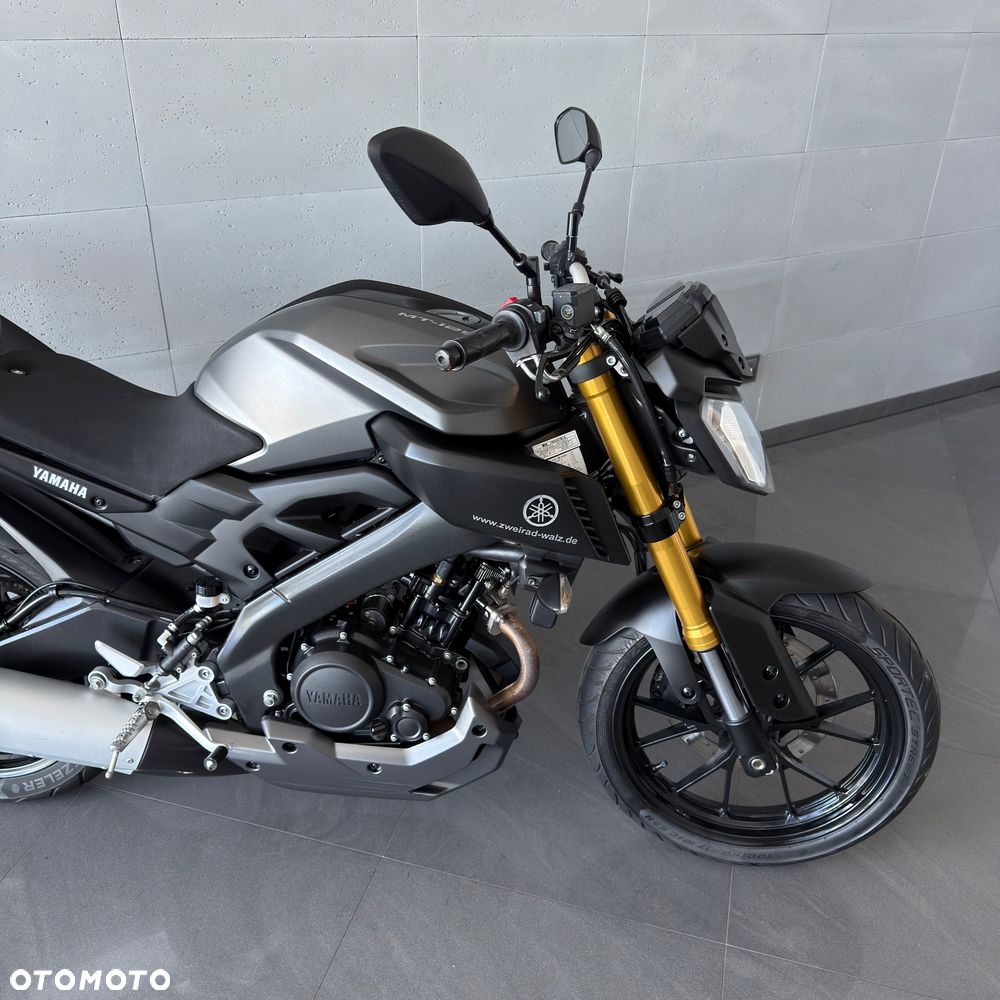 Yamaha MT - 5