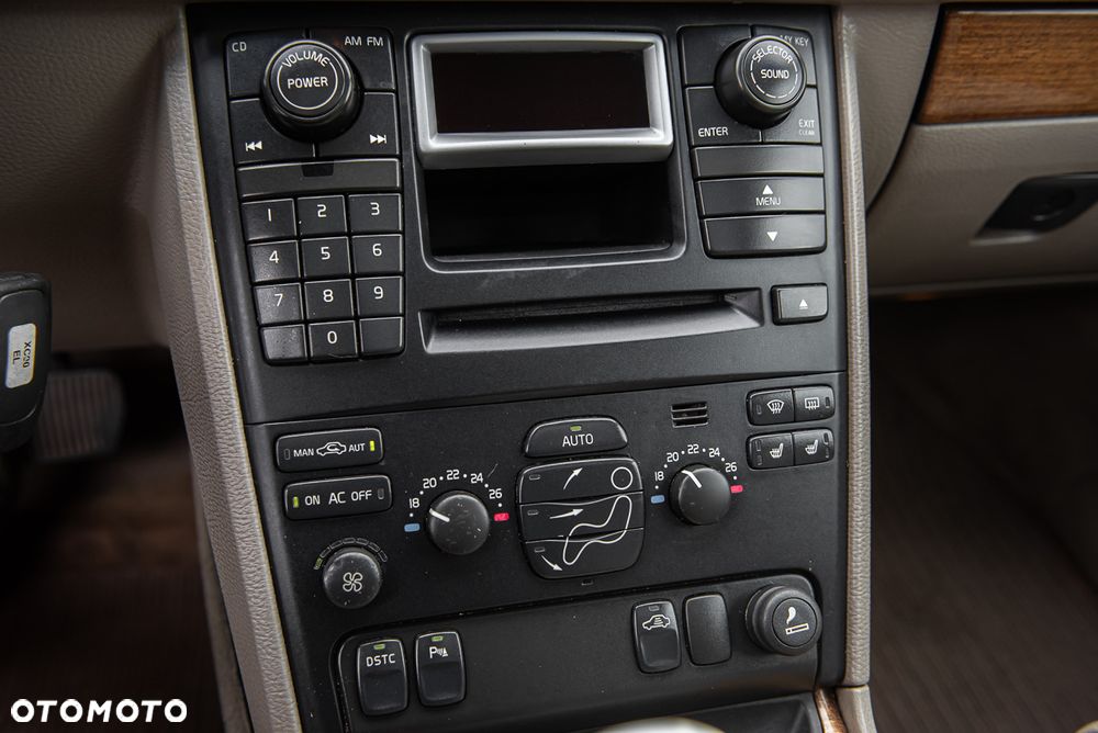 Volvo XC 90 T6 Momentum - 19