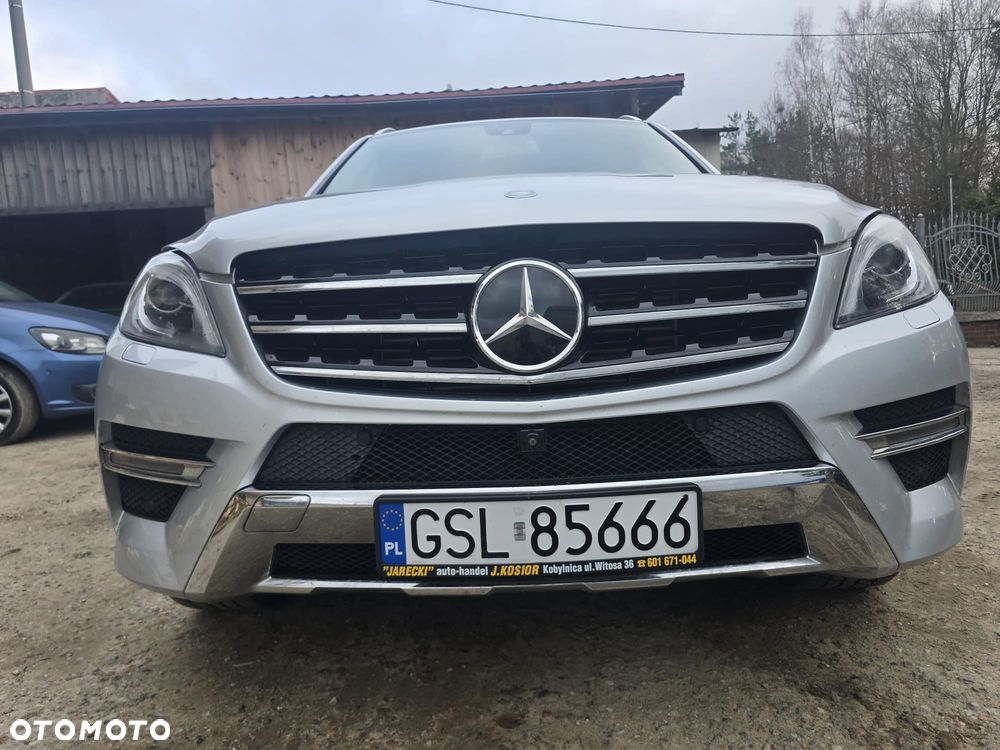 Mercedes-Benz ML - 13
