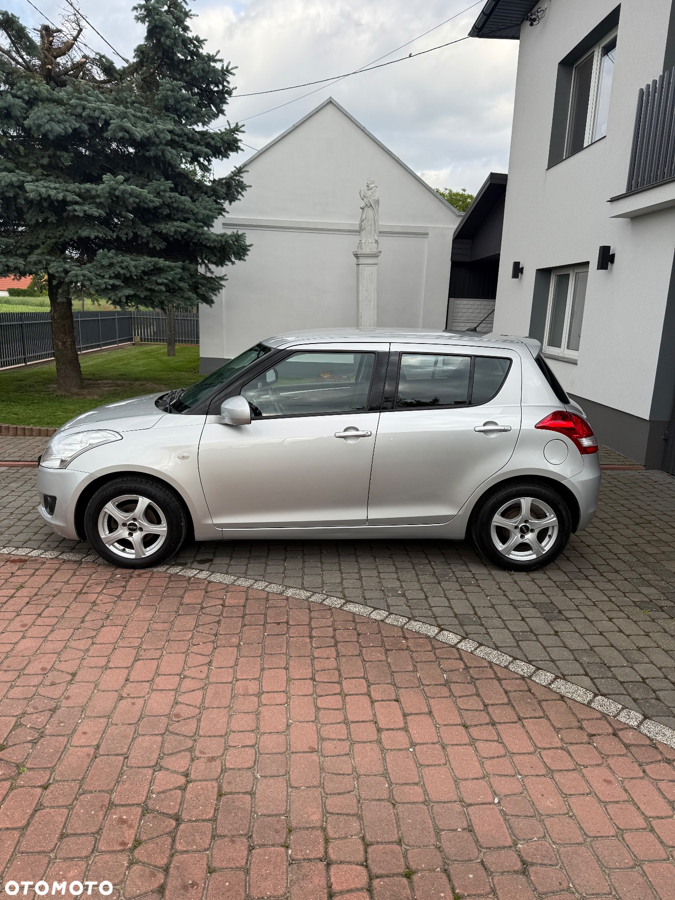 Suzuki Swift - 3