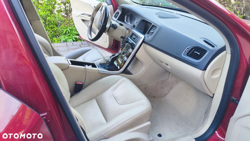 Volvo S60 T5 Drive-E Summum - 8