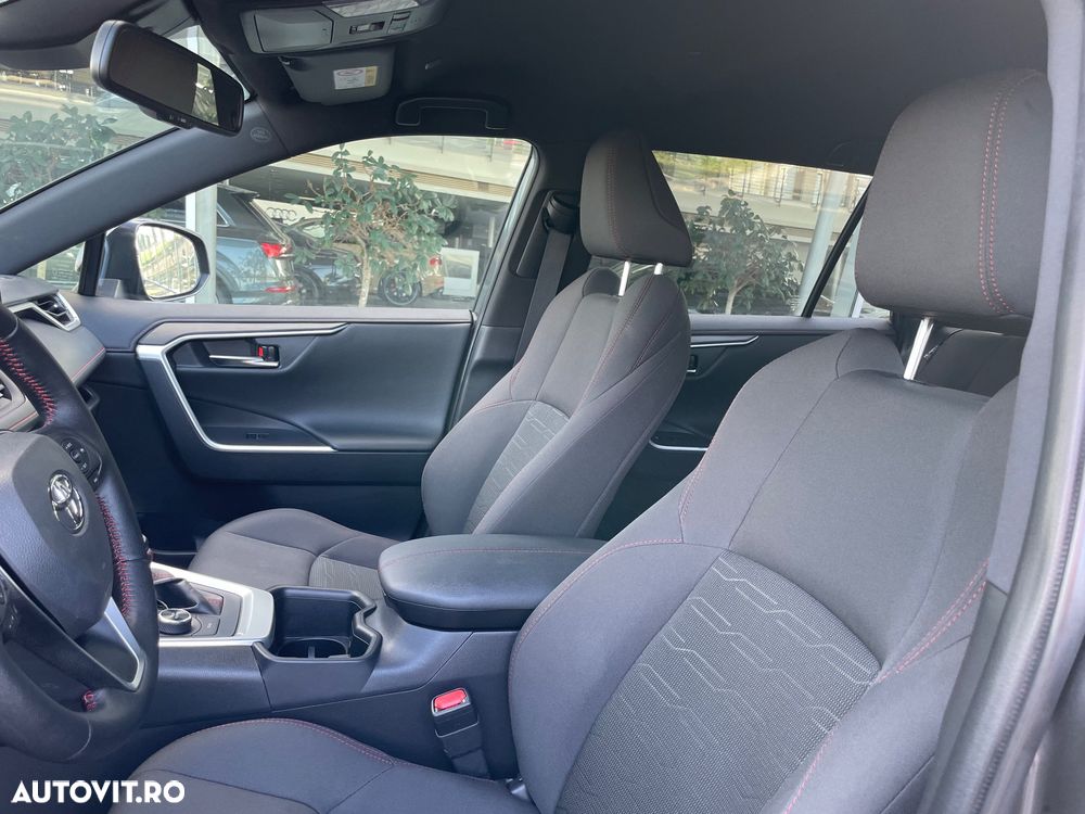Toyota RAV4 Style - 9