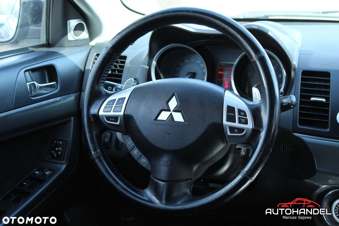 Mitsubishi Lancer - 9
