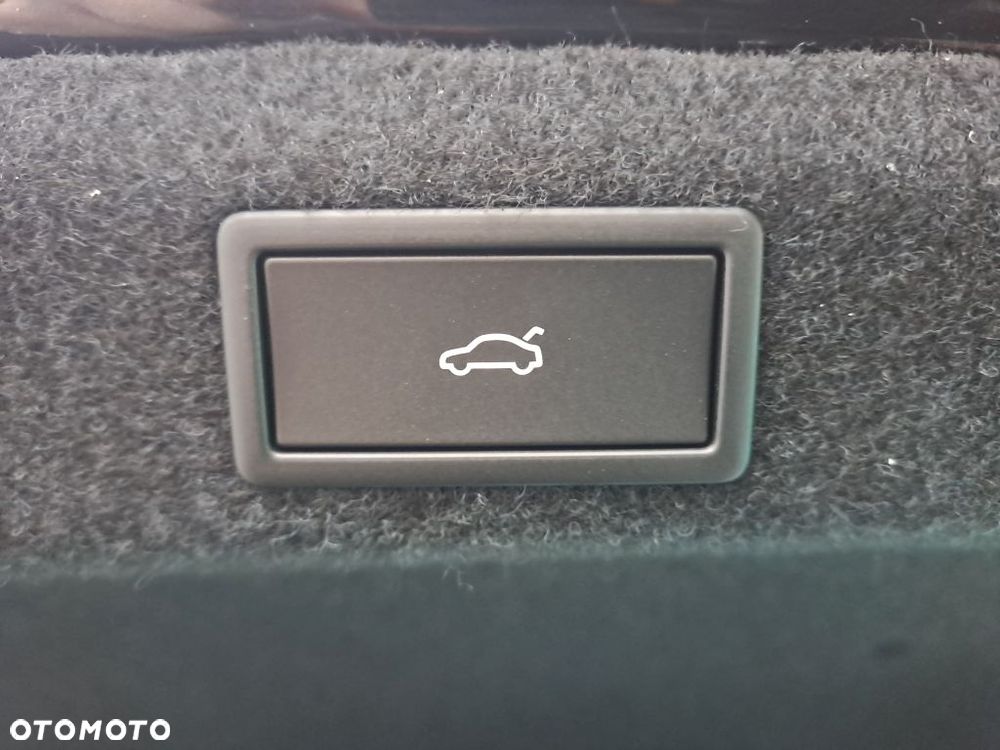 Skoda Octavia 1.5 TSI mHEV Sportline DSG - 8