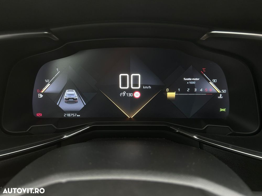 DS Automobiles DS 7 Crossback - 23