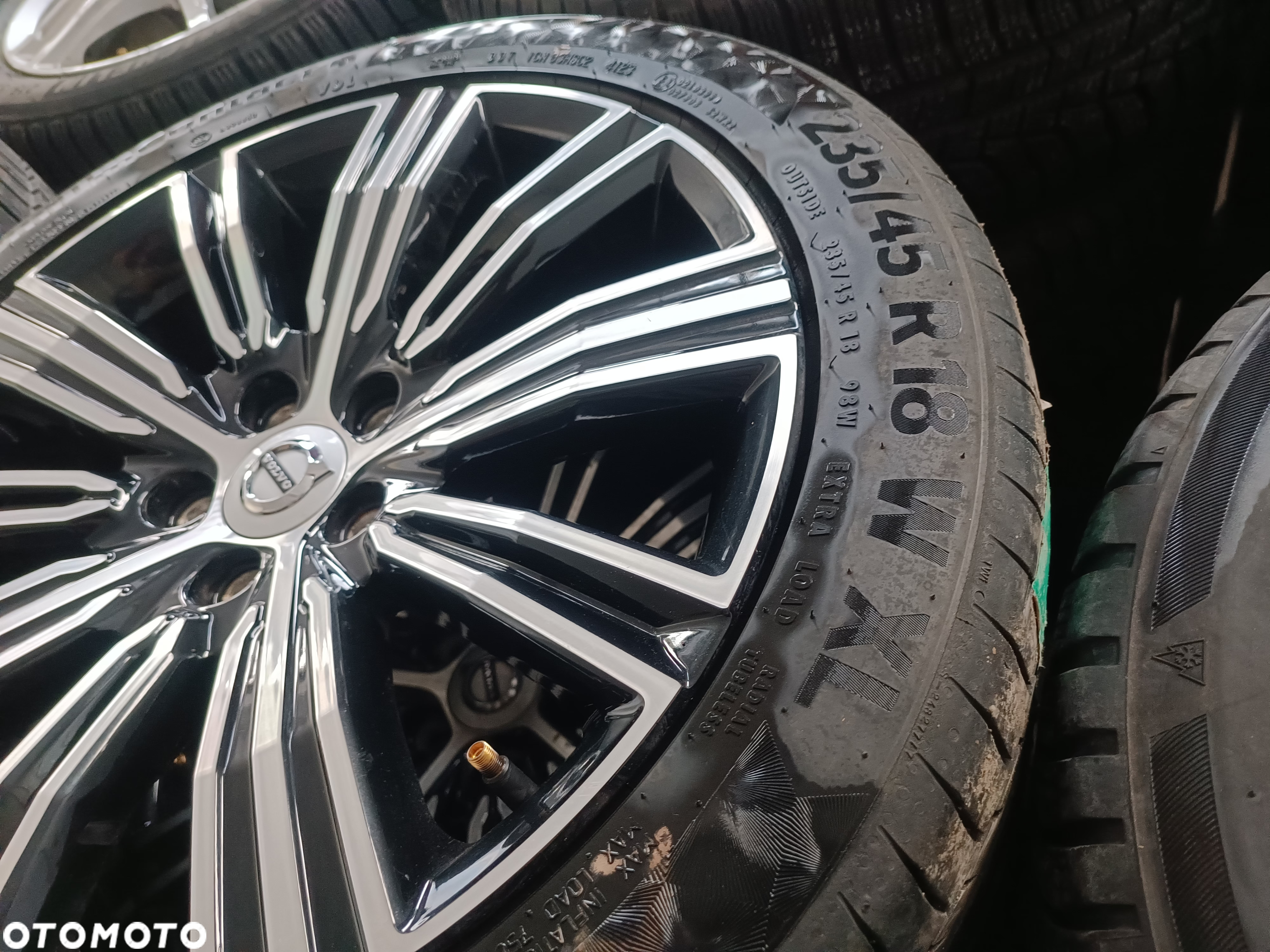 5x108 Alufelgi Felgi Aluminiowe 18 Koła Letnie Lato VOLVO C30 C70 S40 V40 Cross Country S60 V50 V60 V70 s90 v90 xc40 XC60 XC70 Ford 5,5mm Legnica ALU-RAD 235/45 - 2