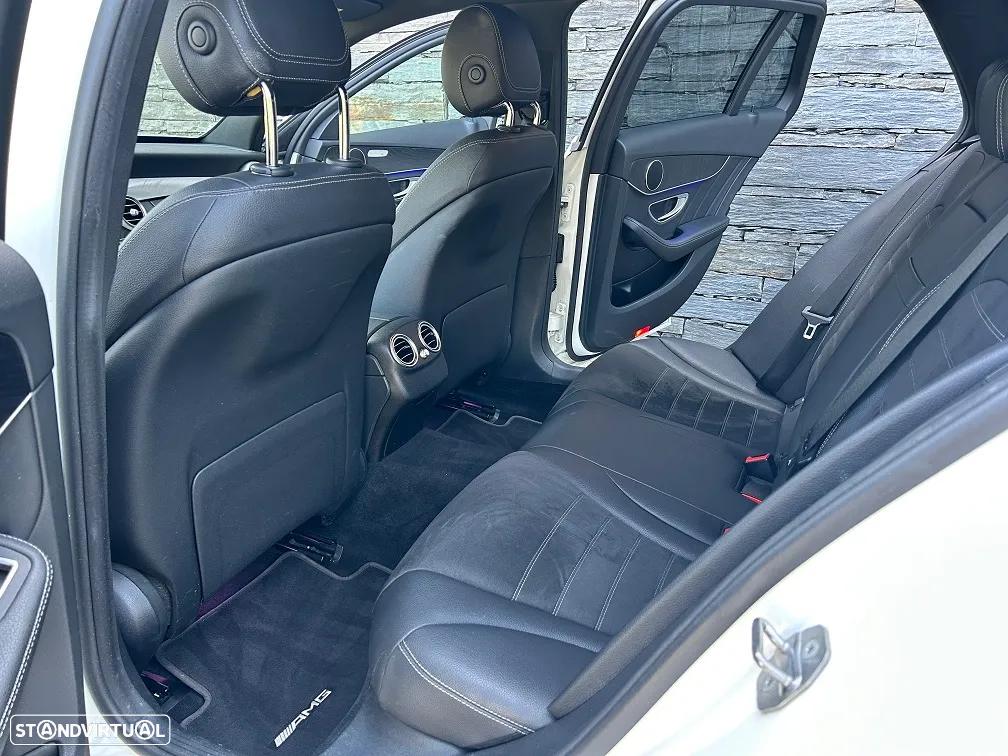 Mercedes-Benz C 300 de AMG Line - 15