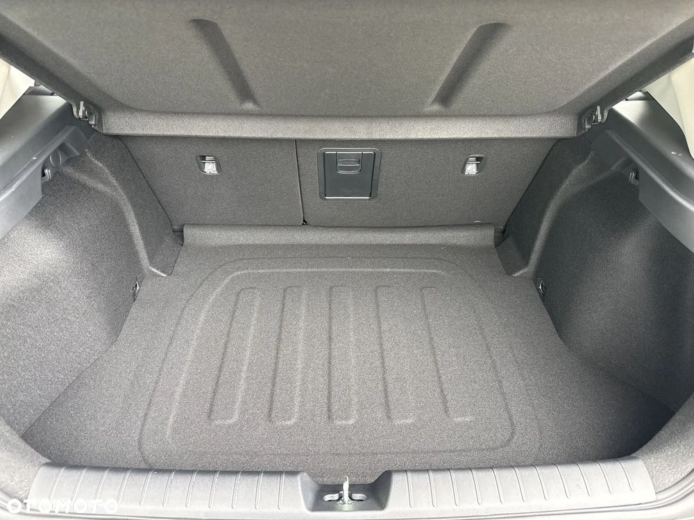 Kia K4 1.6 T-GDI M - 17