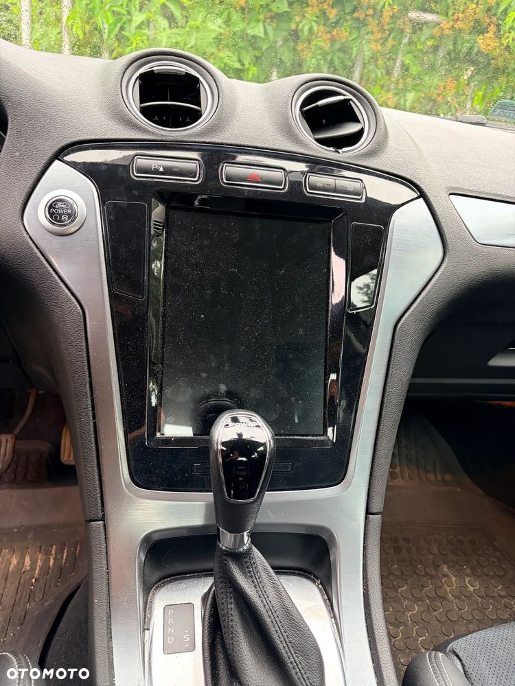 Ford Mondeo 2.0 EcoBoost Titanium - 14