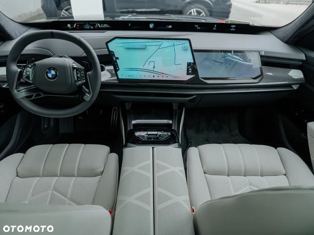 BMW Seria 7 740 xDrive - 7