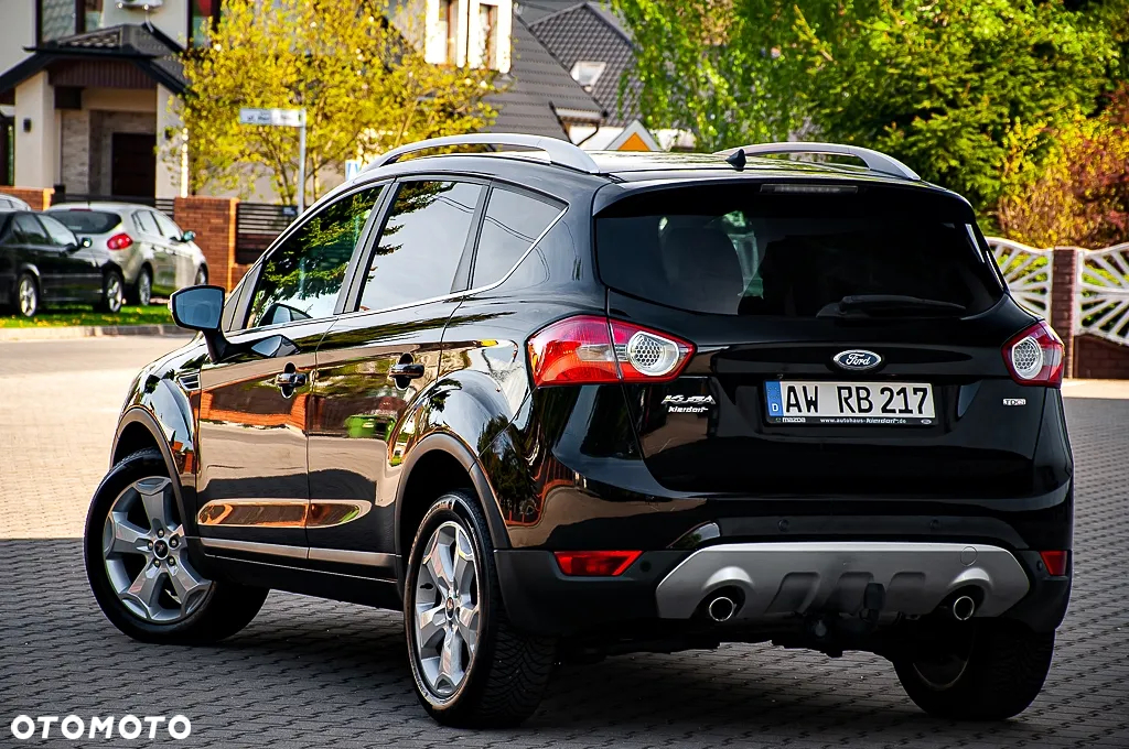 Ford Kuga 2.0 TDCi 4x4 Titanium - 11