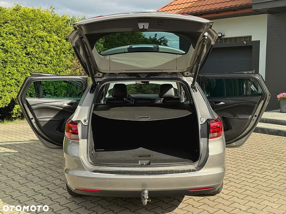 Opel Astra 1.6 D Start/Stop Innovation - 26