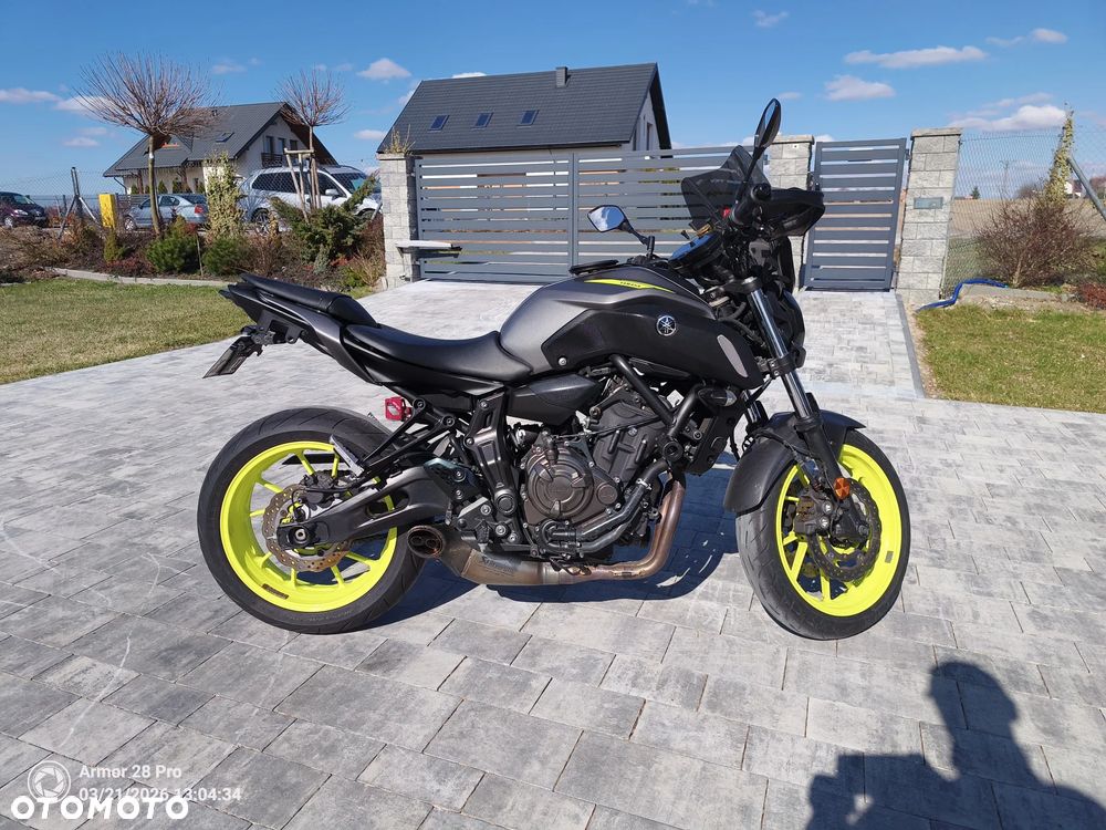 Yamaha MT - 5