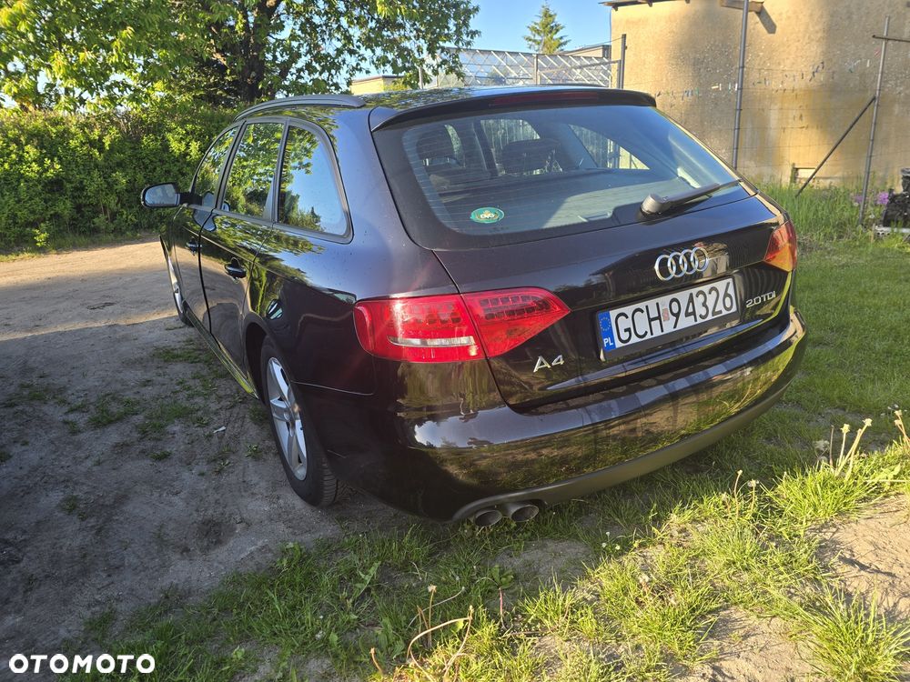 Audi A4 Avant - 5