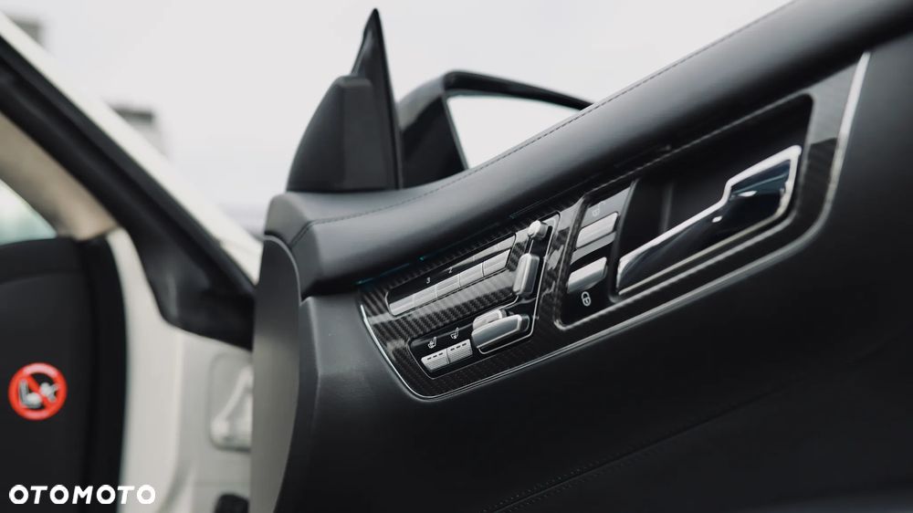 Mercedes-Benz CL - 18