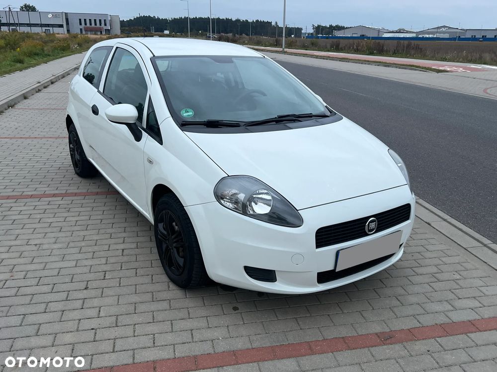 Fiat Grande Punto 1.4 8V Energy - 23