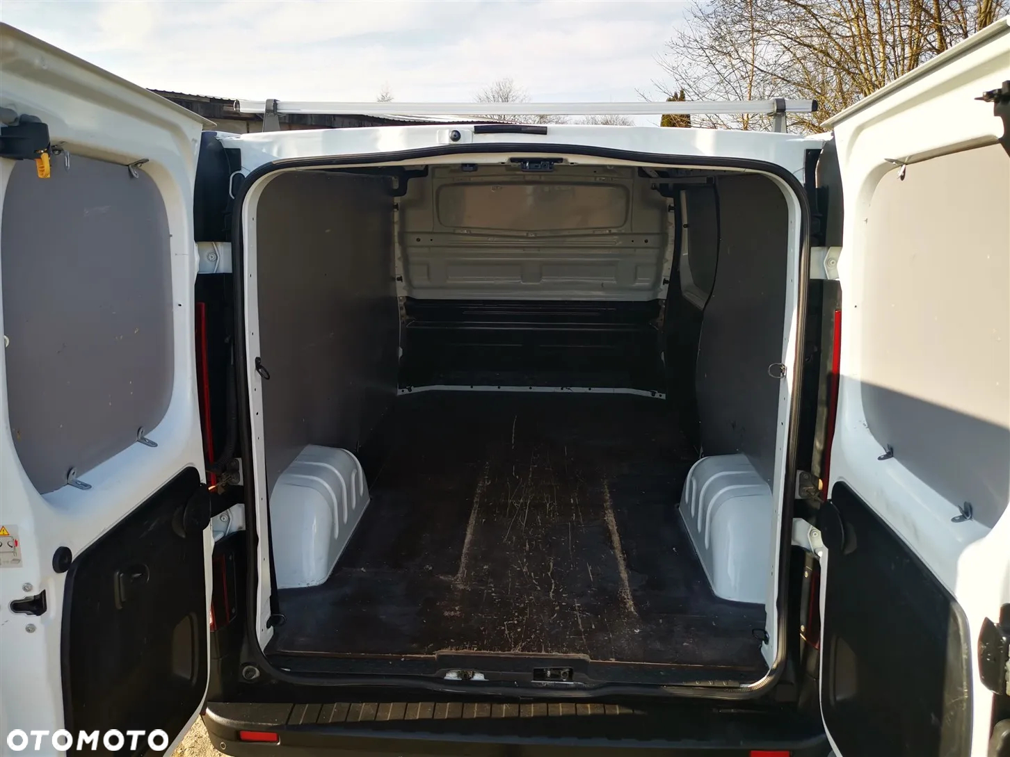 Renault Trafic - 22