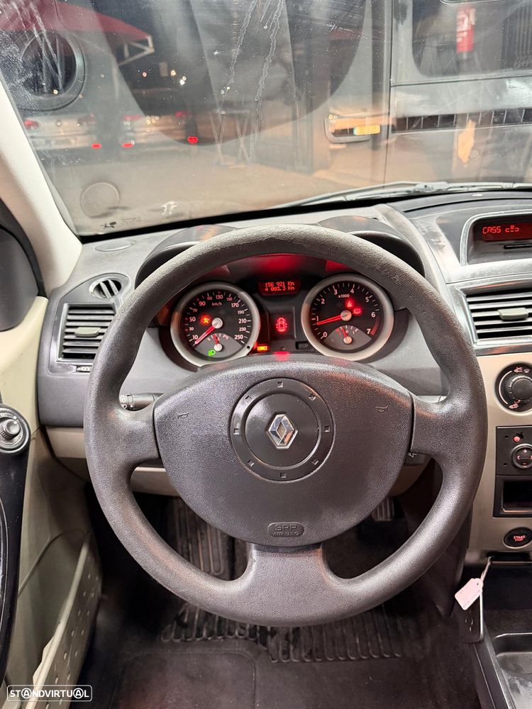 Renault Mégane 1.4 Dynamique - 10