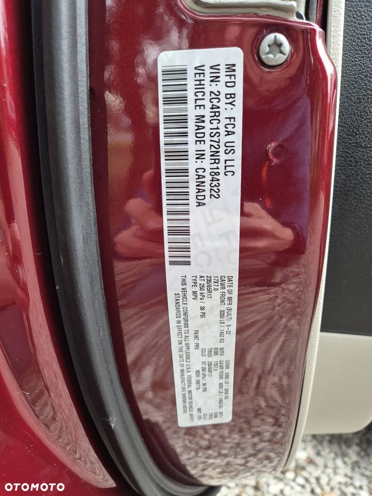 Chrysler Pacifica - 16