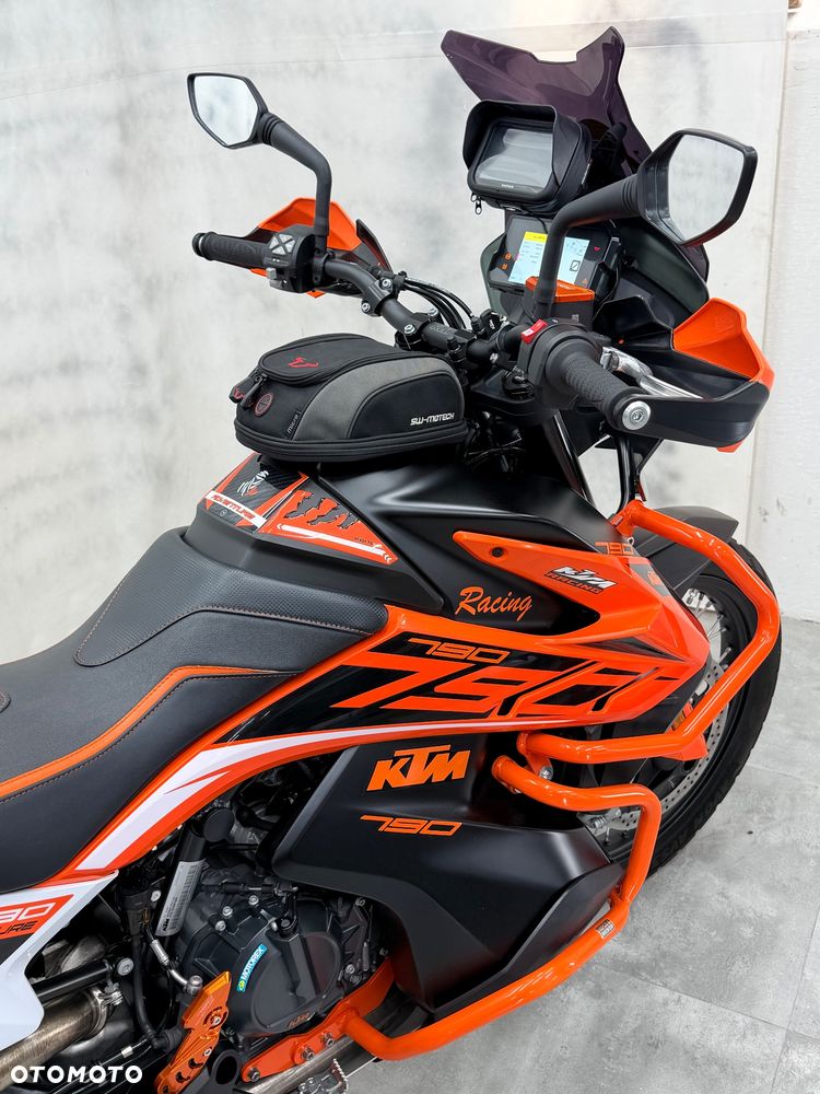 KTM Adventure 790 - 15