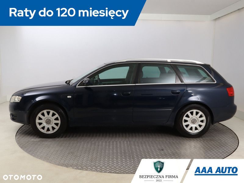 Audi A4 Avant - 4