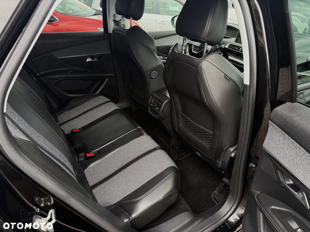 Peugeot 3008 BlueHDi 130 Stop & Start Allure Business-Paket - 11