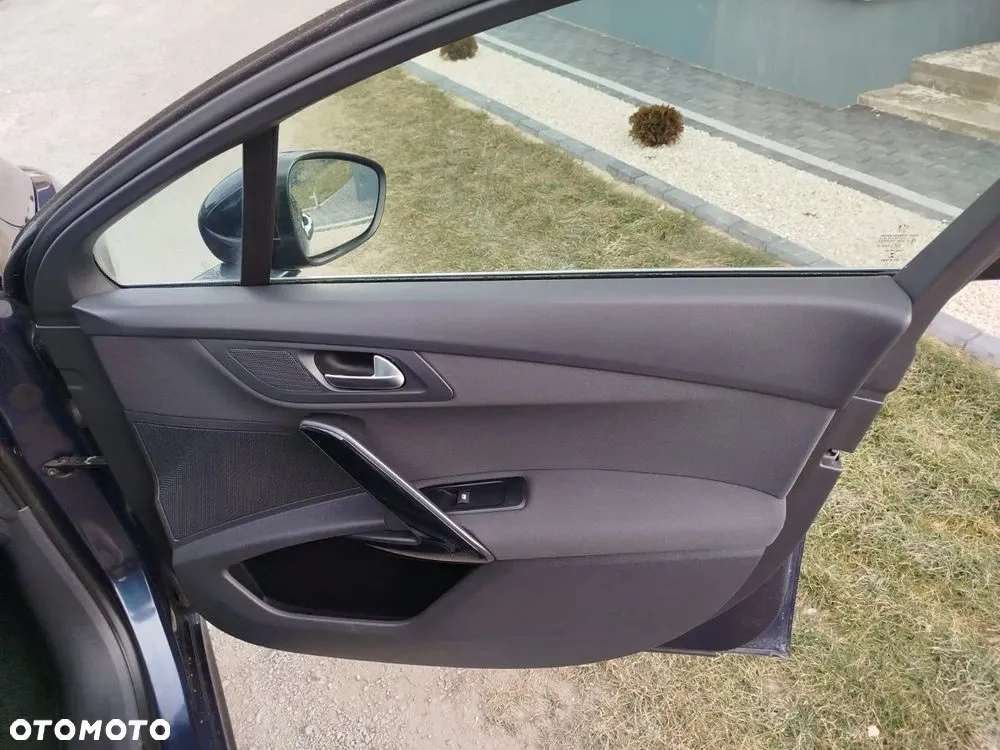 Peugeot 508 2.0 BlueHDi Allure S&S - 25