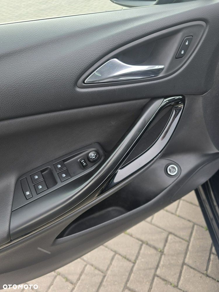 Opel Astra - 14