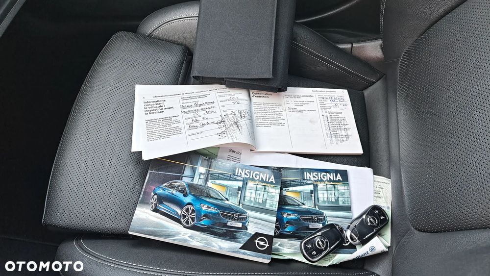 Opel Insignia - 12