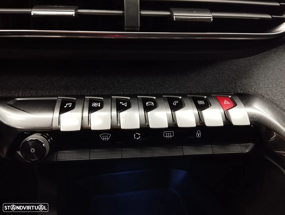 Peugeot 3008 1.5 BlueHDi Allure - 31