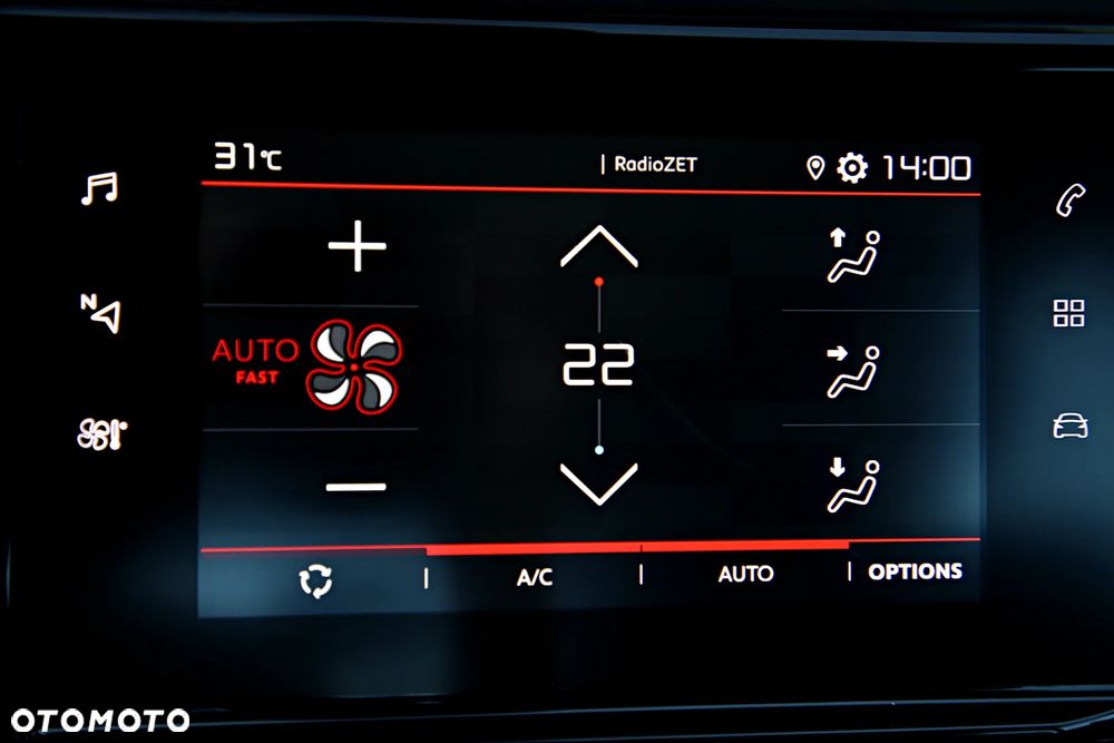 Citroën C3 1.2 PureTech Shine - 33