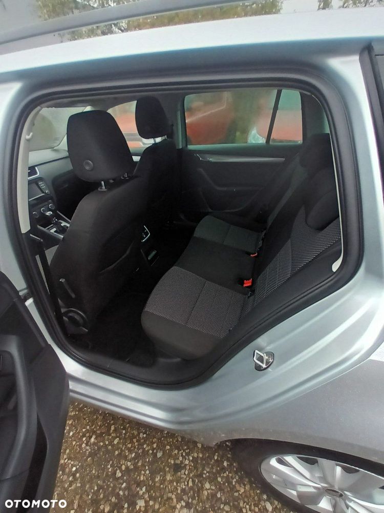 Skoda Octavia - 10