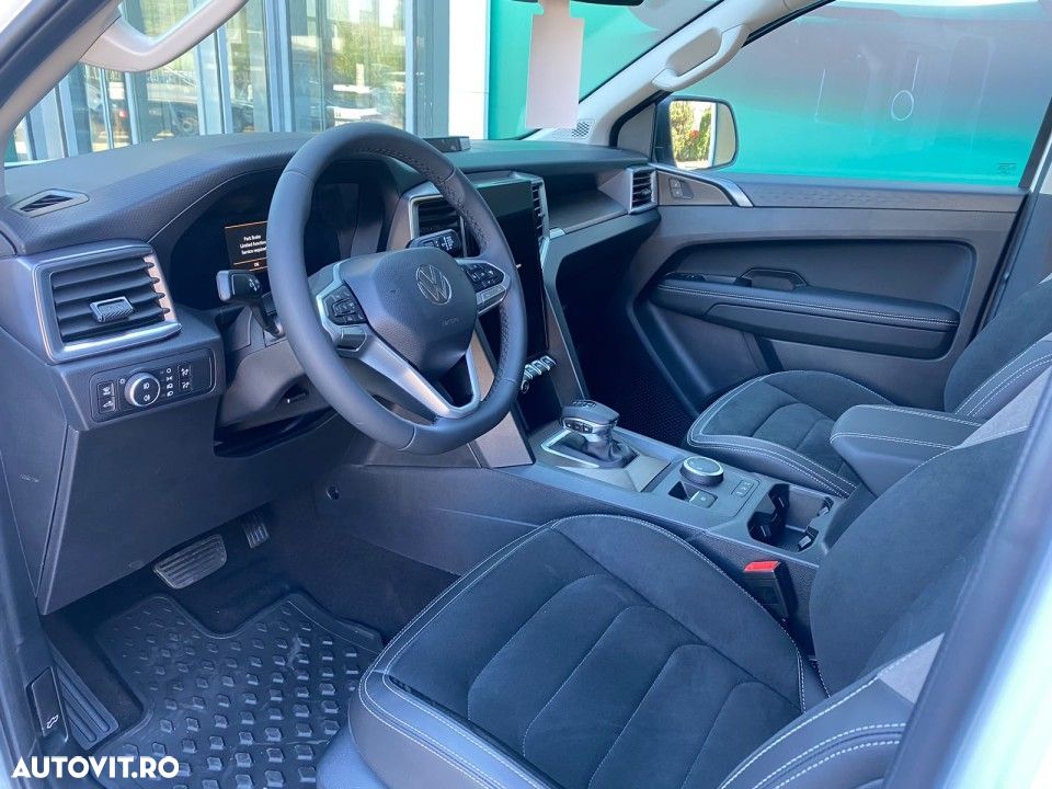 Volkswagen Amarok - 12