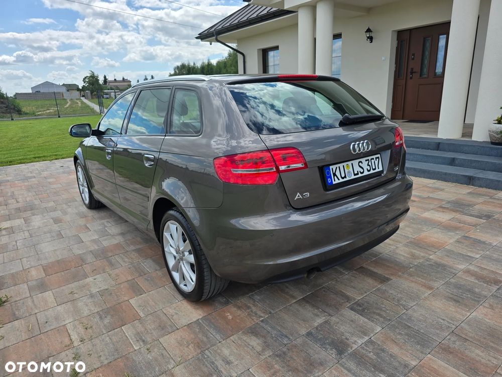 Audi A3 Sportback 2.0 TDI Ambiente - 17