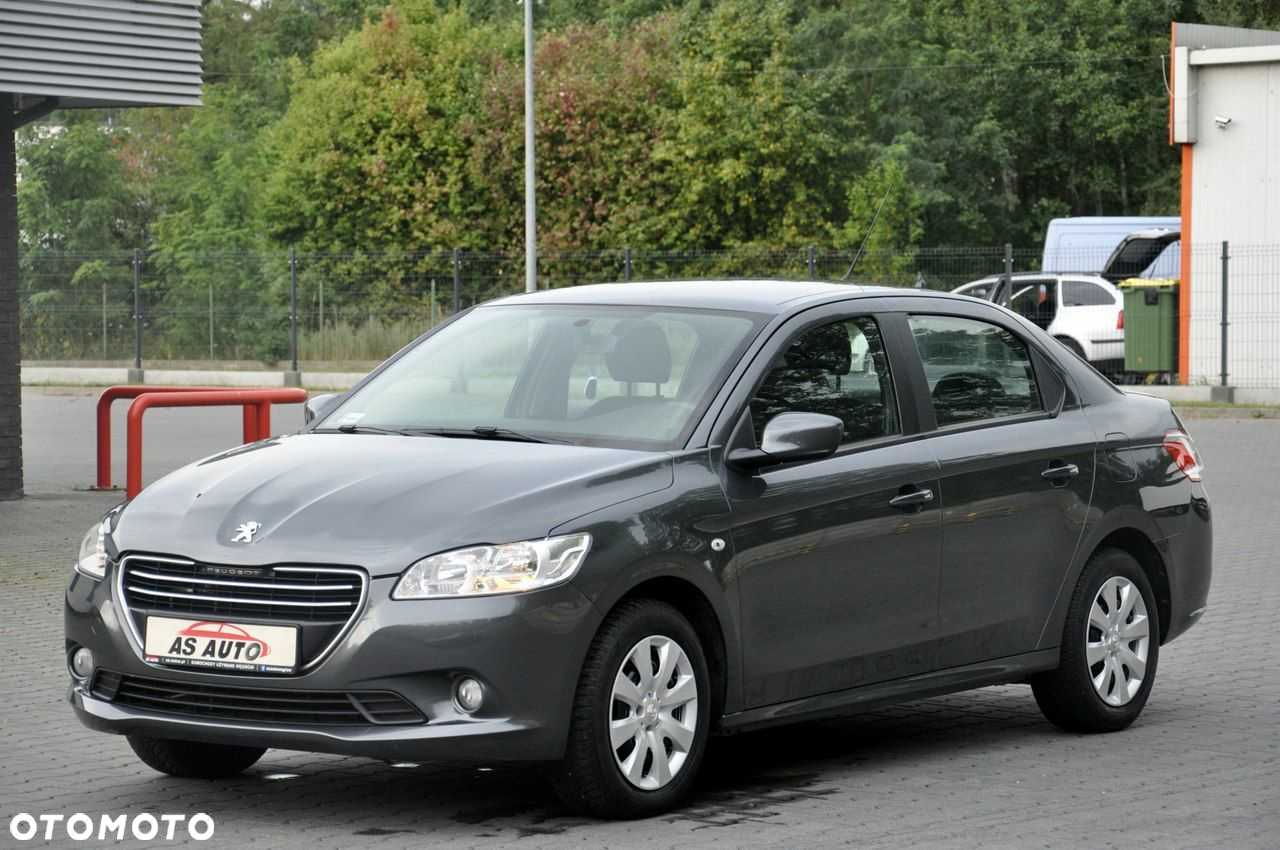 Peugeot 301 - 15