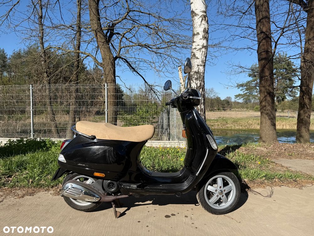 Vespa LX - 2