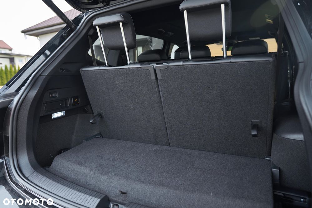 Volkswagen Tiguan Allspace - 38