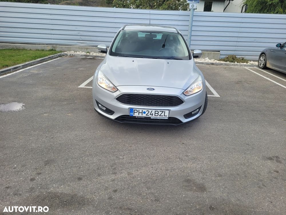 Ford Focus - 1