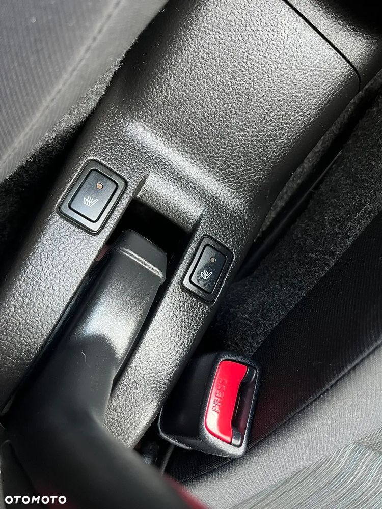 Suzuki Swift - 14