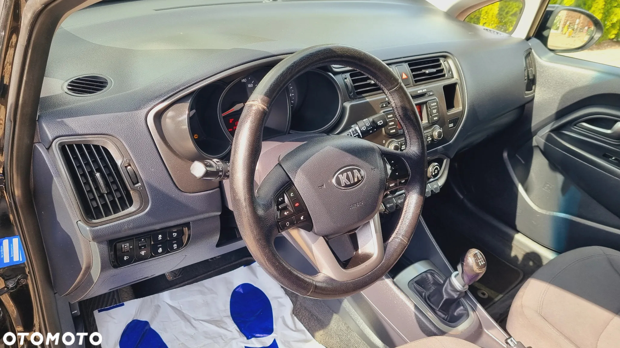 Kia Rio 1.4 Business Line Plus - 13