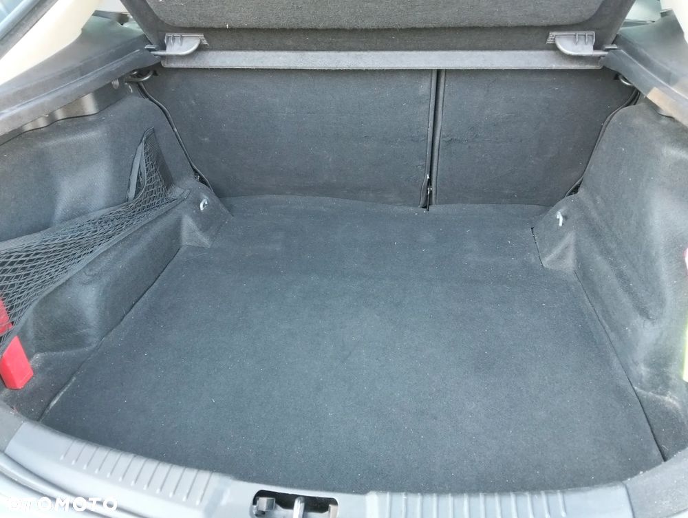 Ford Mondeo 1.8 TDCi Titanium X - 20