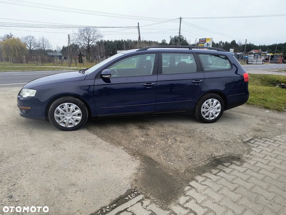 Volkswagen Passat 2.0 FSI Individual - 31