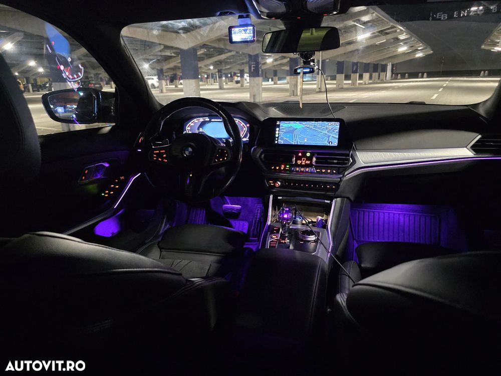 BMW Seria 3 320d xDrive AT MHEV - 31